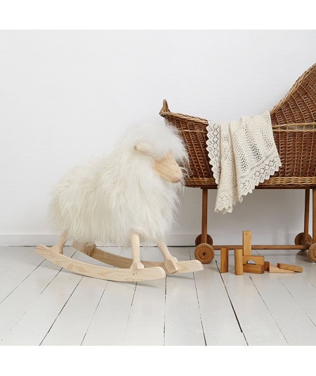 Les jouets en bois & à bascule-Rocking Sheep, le mouton à bascule à laine longue-POVL KJER-Mer(e)veilleuse