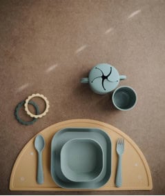 Vaisselle, set de table, bavoir-Tasse snacking/collation-Mushie-Mer(e)veilleuse