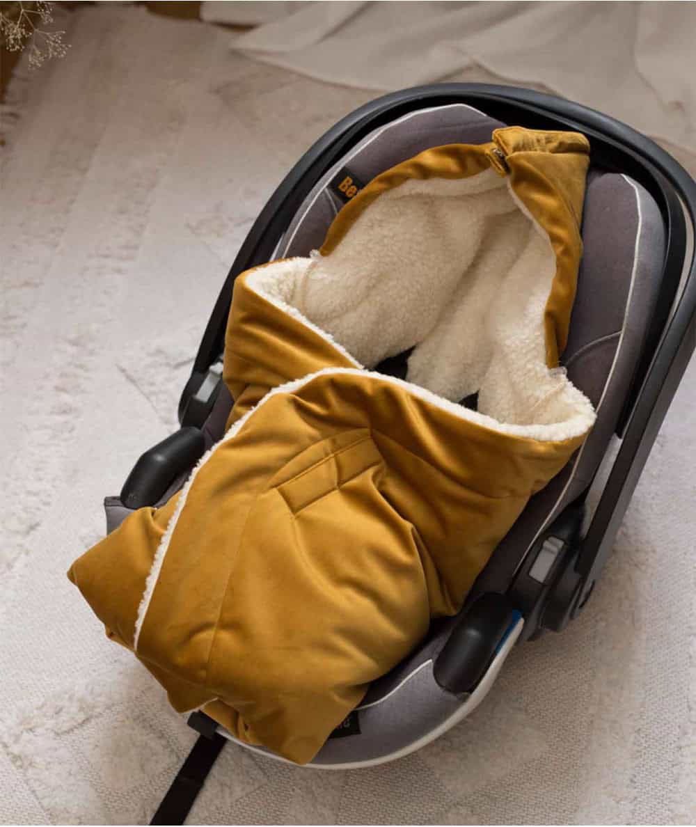 Babyly : Couverture de siège auto en velour - Moutarde - 100%  Ecoresponsable - Mer(e)veilleuse