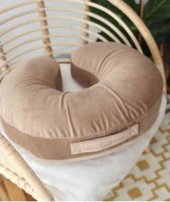 Les coussins maternité & grossesse-Coussin de maternité / grossesse en velours Beige-Babyly-Mer(e)veilleuse