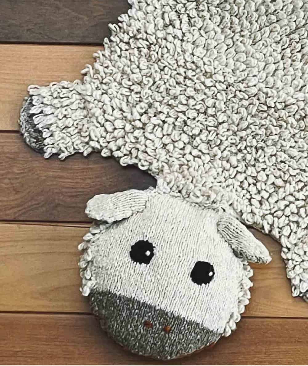 Accessoires de décoration-Tapis mouton Sheepy laine mérinos-Kenana Knitters-Mer(e)veilleuse